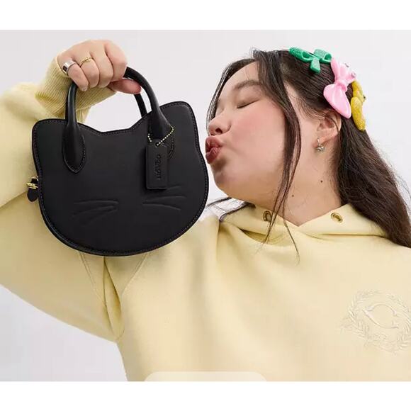 Coach Cat Bag - Picture 4 of 6